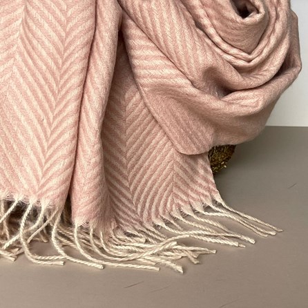 Herringbone Scarf in Pink Herringbone Scarf in Pink