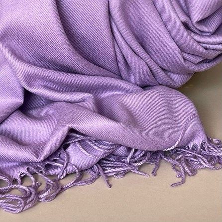 Super Soft Plain Pashmina Style Scarf in Lilac Super Soft Plain Pashmina Style Scarf in Lilac