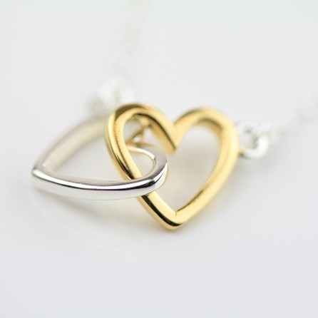 Interlocking Perfect Pair Of Hearts Necklace Interlocking Perfect Pair Of Hearts Necklace