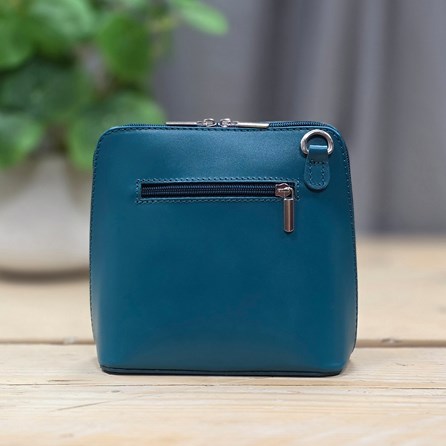 Leather Cross Body Handbag in Teal Leather Cross Body Handbag in Teal