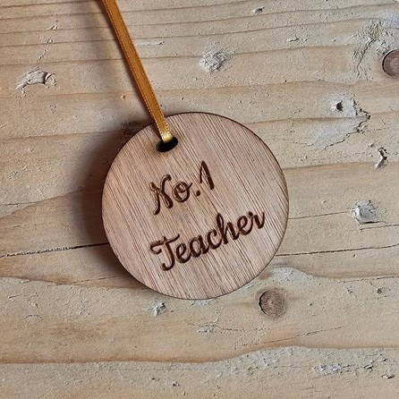 'No.1 Teacher' Wooden Medal and Card 'No.1 Teacher' Wooden Medal and Card
