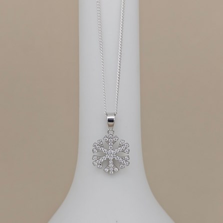Personalised Sterling Silver Christmas CZ Snowflake Necklace Personalised Sterling Silver Christmas CZ Snowflake Necklace