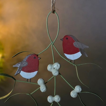 Robins on Mistletoe Hanging Christmas Decoration Robins on Mistletoe Hanging Christmas Decoration