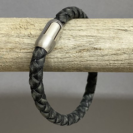 Men's Vintage Style Leather Bracelet Men's Vintage Style Leather Bracelet