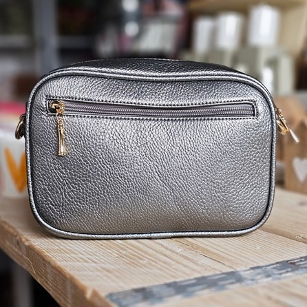 Single Zip Cross Body Bag in Silver Grey Single Zip Cross Body Bag in Silver Grey