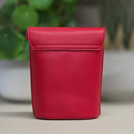 Small Cross Body Bag in Red