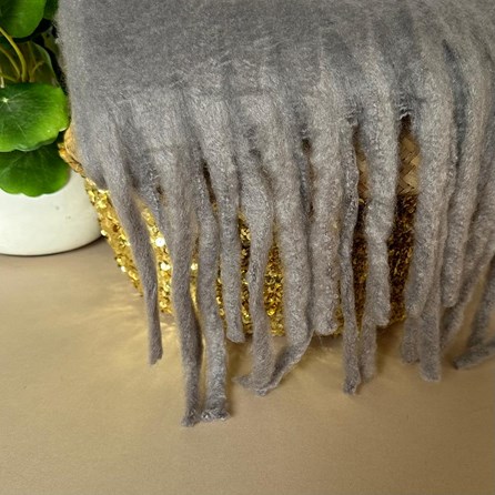 Super Soft Chunky Tassel Scarf in Grey Super Soft Chunky Tassel Scarf in Grey