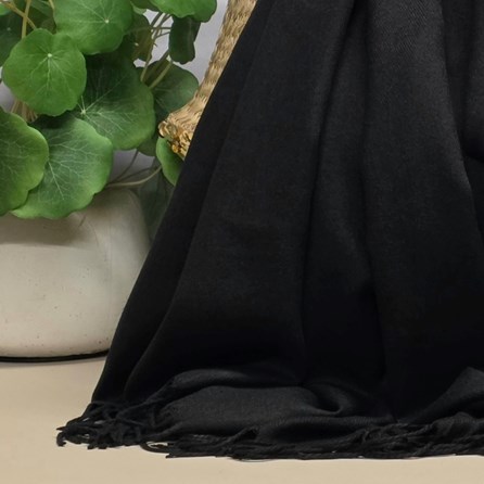 Super Soft Plain Pashmina Style Scarf in Black Super Soft Plain Pashmina Style Scarf in Black