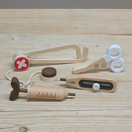 Wooden Animal Vet Set