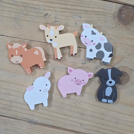 Wooden Farmyard Play Set Wooden Farmyard Play Set