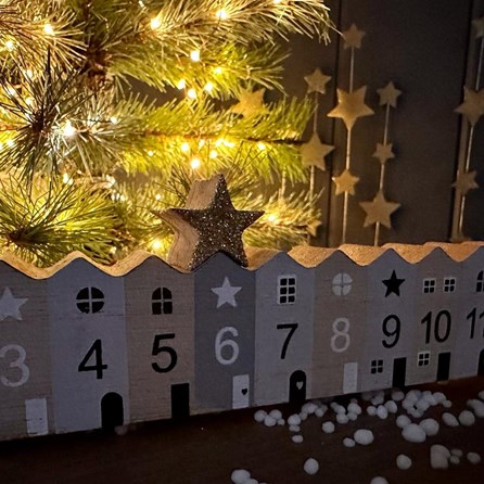 Wooden Star and Houses Christmas Advent Rule Wooden Star and Houses Christmas Advent Rule