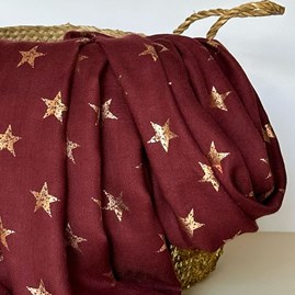 Antique Stars Print Scarf in Maroon Antique Stars Print Scarf in Maroon