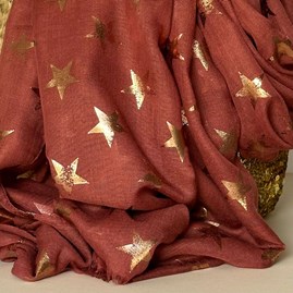 Antique Stars Print Scarf in Red Antique Stars Print Scarf in Red
