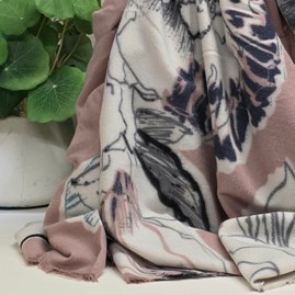 Floral Wrap in Pale Pink Floral Wrap in Pale Pink