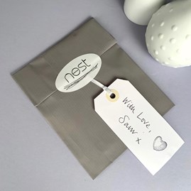 Boxed 'Good Friends' Heart Necklace Card