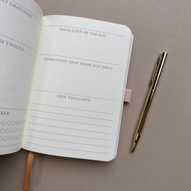 Gratitude Journal - Pause Gratitude Journal - Pause