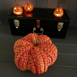 Orange Straw Pumpkin Orange Straw Pumpkin