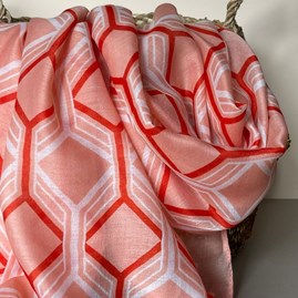 Hexagon Print Scarf in Pink Hexagon Print Scarf in Pink