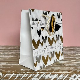 'Wedding Day' Hearts Medium Gift Bag 'Wedding Day' Hearts Medium Gift Bag