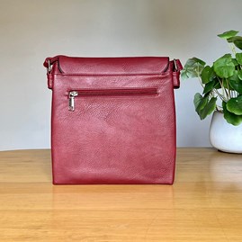 Cross Body Press Stud Bag in Wine