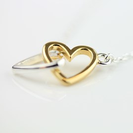 Interlocking Perfect Pair Of Hearts Necklace Interlocking Perfect Pair Of Hearts Necklace