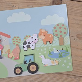 Magnetic Farmyard Picture Board
