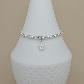 'Marvellous Mum' Beaded Charm Bracelet 'Marvellous Mum' Beaded Charm Bracelet