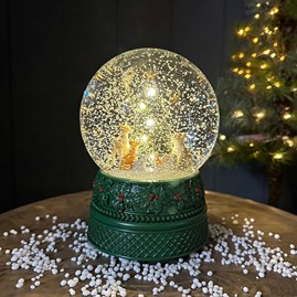 Music & Lights Christmas Tree Snowglobe