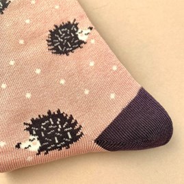 Bamboo Sleepy Hedgehogs Socks in Dusky Pink