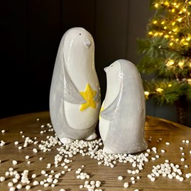 Ceramic Penguin With Star Decoration Ceramic Penguin With Star Decoration