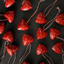 Red Metal Heart Hanging Decoration Red Metal Heart Hanging Decoration