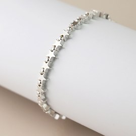 Silver Plated Polished Stars Bead Bracelet Silver Plated Polished Stars Bead Bracelet