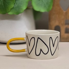 Spots and Hearts Ceramic Teapot & Mug Set Spots and Hearts Ceramic Teapot & Mug Set