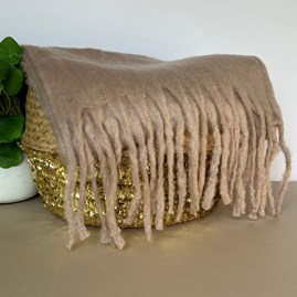 Super Soft Chunky Tassel Scarf in Latte Brown Super Soft Chunky Tassel Scarf in Latte Brown
