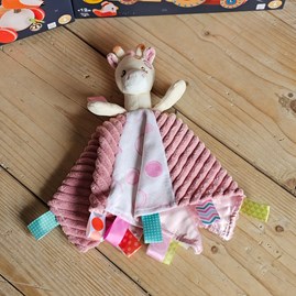 Taggies Tilly Giraffe Character Blanket