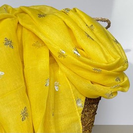Silver Bee Print Scarf in Yellow Silver Bee Print Scarf in Yellow