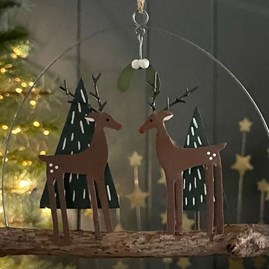 Pair of Deer on Twig Hanging Christmas Decoration Pair of Deer on Twig Hanging Christmas Decoration