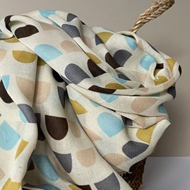 Scallops Print Scarf in Cream Scallops Print Scarf in Cream