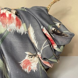 Thistle Print Scarf in Grey Thistle Print Scarf in Grey
