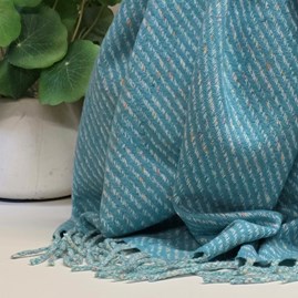 Winter Fleck Blanket Scarf in Turquoise Winter Fleck Blanket Scarf in Turquoise