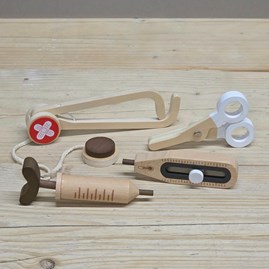 Wooden Animal Vet Set Wooden Animal Vet Set