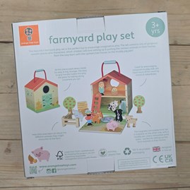 Wooden Farmyard Play Set
