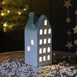 Ceramic Light Up LED House with Chimney Decoration Christmas Decorations Table Decorations Festive Gift Ceramic Light Up Christmas House Ambient Lights
