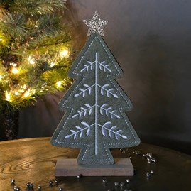 Large Embroidered Felt Tree Christmas Decoration Large Embroidered Felt Tree Christmas Decoration