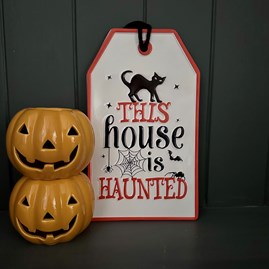 Metal 'This House Is Haunted' Halloween Sign Halloween Gifts Novelty Gifts Home Decoration Gifts Novelty Signs