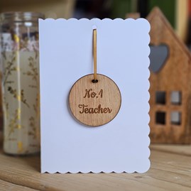 'No.1 Teacher' Wooden Medal and Card Thank You Teacher Gifts Sentiment Keepsake Gifts Wooden Hanging Decoration Card