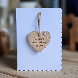Personalised 'Heart Belongs To Dad' Hanging Heart Card Father's Day Gift Wooden Engraved Heart Gifts Dad Birthday Gifts Personalised Cards