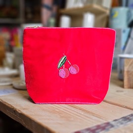 Pink Beaded Cherry Make-Up Bag Pink Beaded Cherry Make-Up Bag