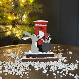 Posting Card in Letterbox Block Christmas Decoration Christmas Table Decorations Festive Animals Posting Shoeless Joe