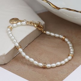 Seed Pearl and Faux Gold Spacer Bead Bracelet